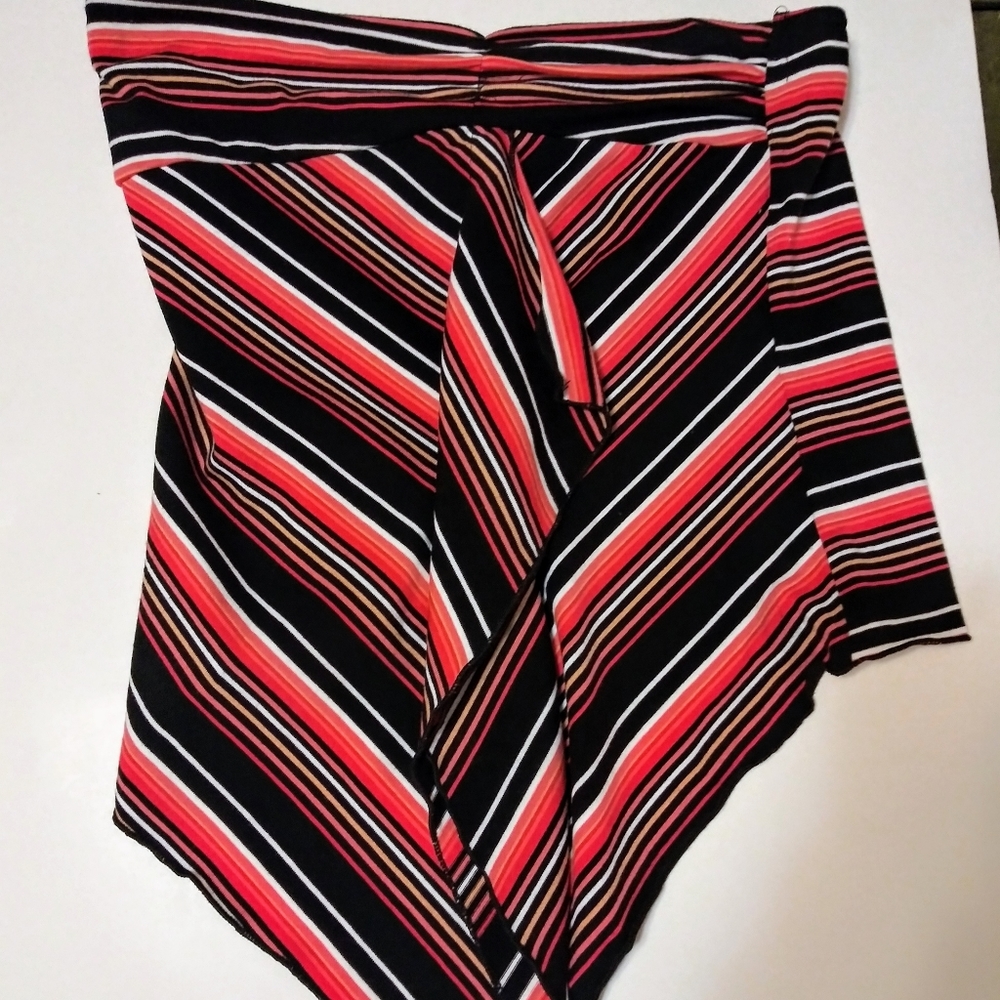 Ladies striped strapless top sized medium